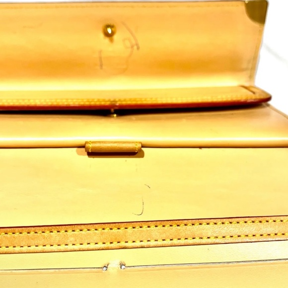 LOUIS VUITTON Black Murakami Trifold Full Length Wallet w/ LV Dust Bag & LV Box - Picture 15 of 16